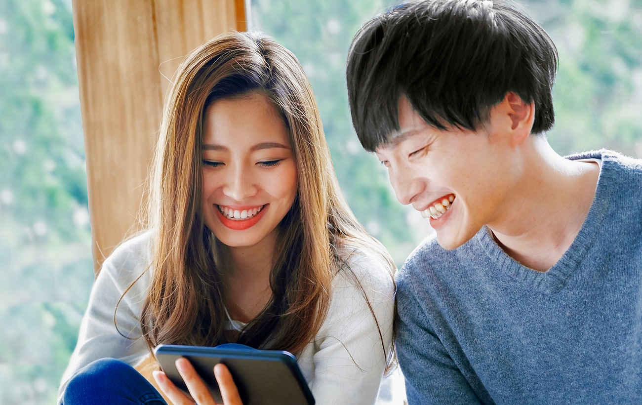 iPhone/iPad が出先でテレビに早変わり。